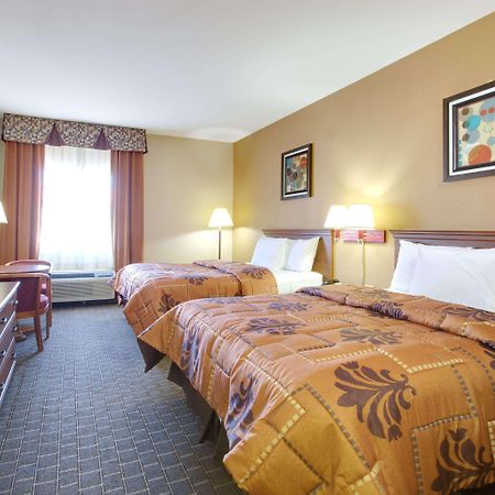 Days Inn Mesquite Rodeo Exterior foto